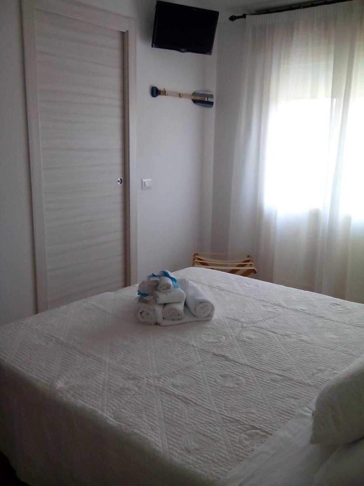 Albergo Medusa Punta Marina Exterior photo